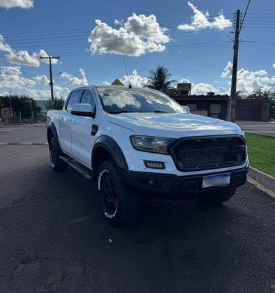 FORD RANGER 2.2 XLS 4X4 CD 16V DIESEL 4P AUTOMÁTICO